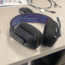 Logitech - G535 Lightspeed Gaming Headset