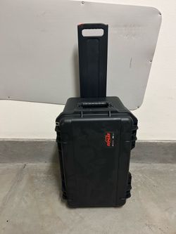 SKB iSeries 2213-12 Waterproof Wheeled Utility Case