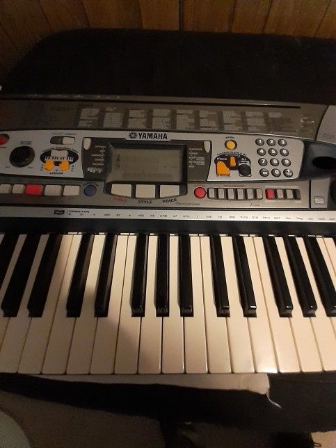 Yamaha Keyboard