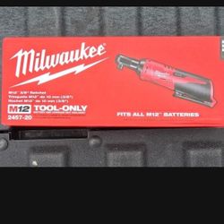 Milwaukee  F12 3/8  Ratchet New 95.00  