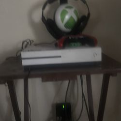 Used But In Still Good Condition, Xbox Plus Controller, Rechargeable Battery And Headset