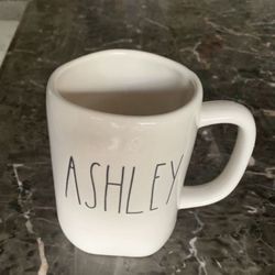 RAE DUNN  ASHLEY Cafee Mag ceramic