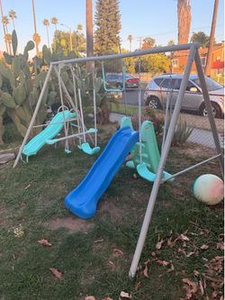 Metal Swing Set