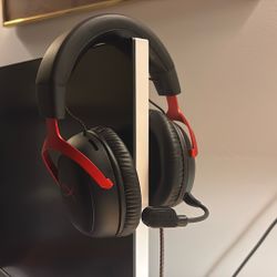 HyperX Cloud III Gaming Headset