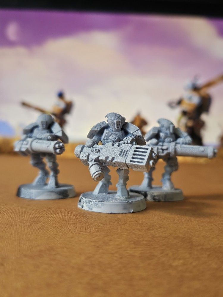 Warhammer 40k Tau Empire Out Of Production Xv15 Stealth Suits