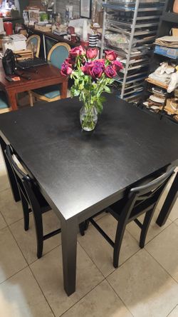 Christmas Special Set Of Hight Top Table And Chair