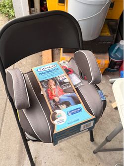 A turbo booster seat