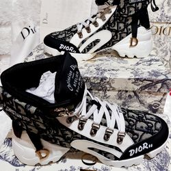 Dior sneakers
