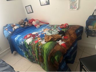 Moving out sale