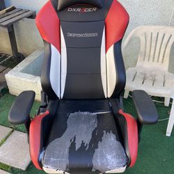 dx Racer Gameing Chair