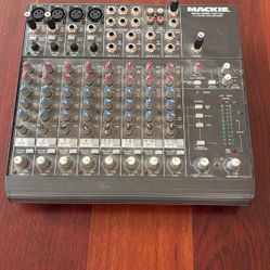 Macie Mixer
