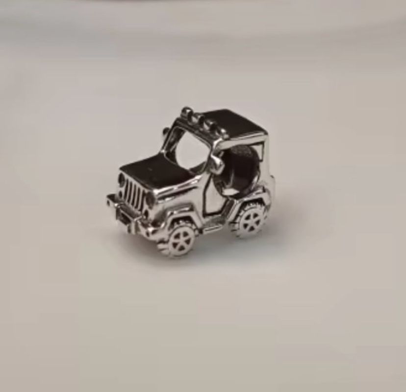 Jeep Silver Charm S925