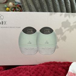 Wearable Breast Pump 