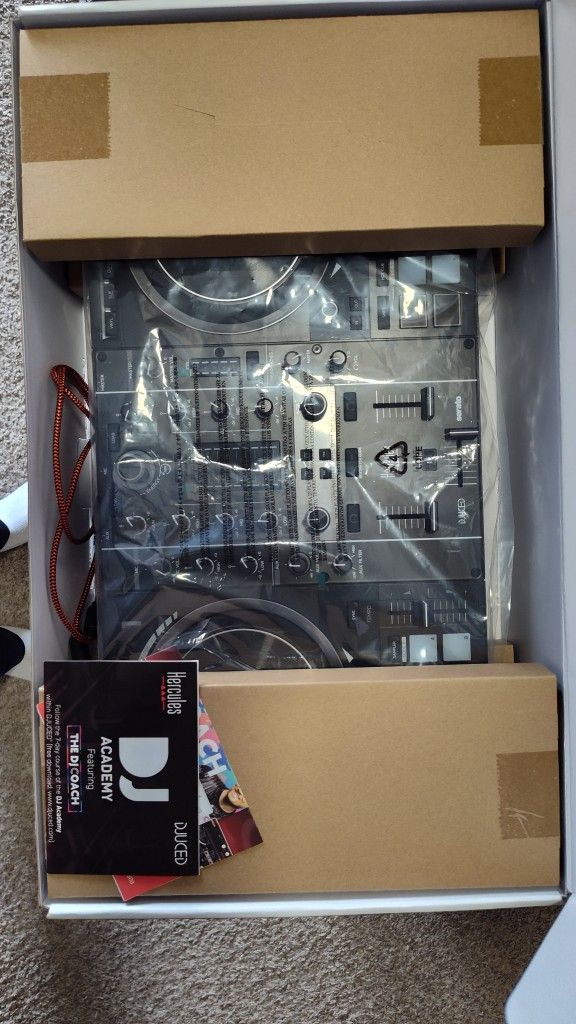 Hercules Inpulse 500 Controller