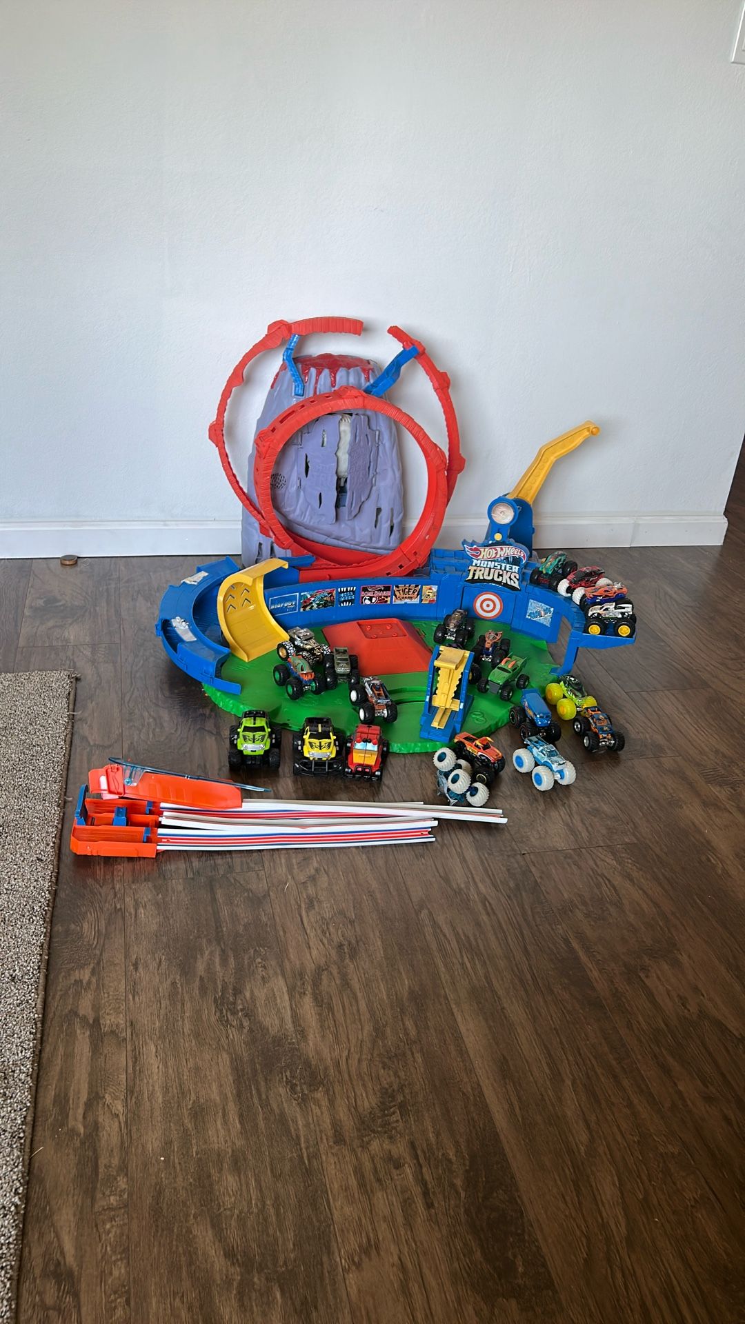 Monster Trucks