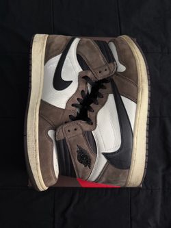 AUTHENTIC Men’s Travis Scott x Jordan 1 High