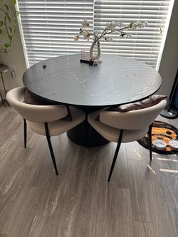 Solid Oak Table