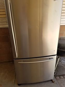 Refrigerator good condition