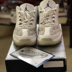 Air Jordan 11 Retro Low IE Cobalt (2003)