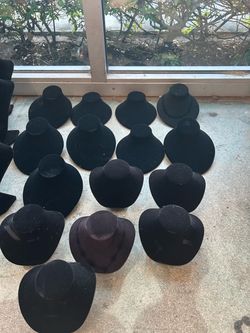 Black Velvet Necklace Bust Display Stands