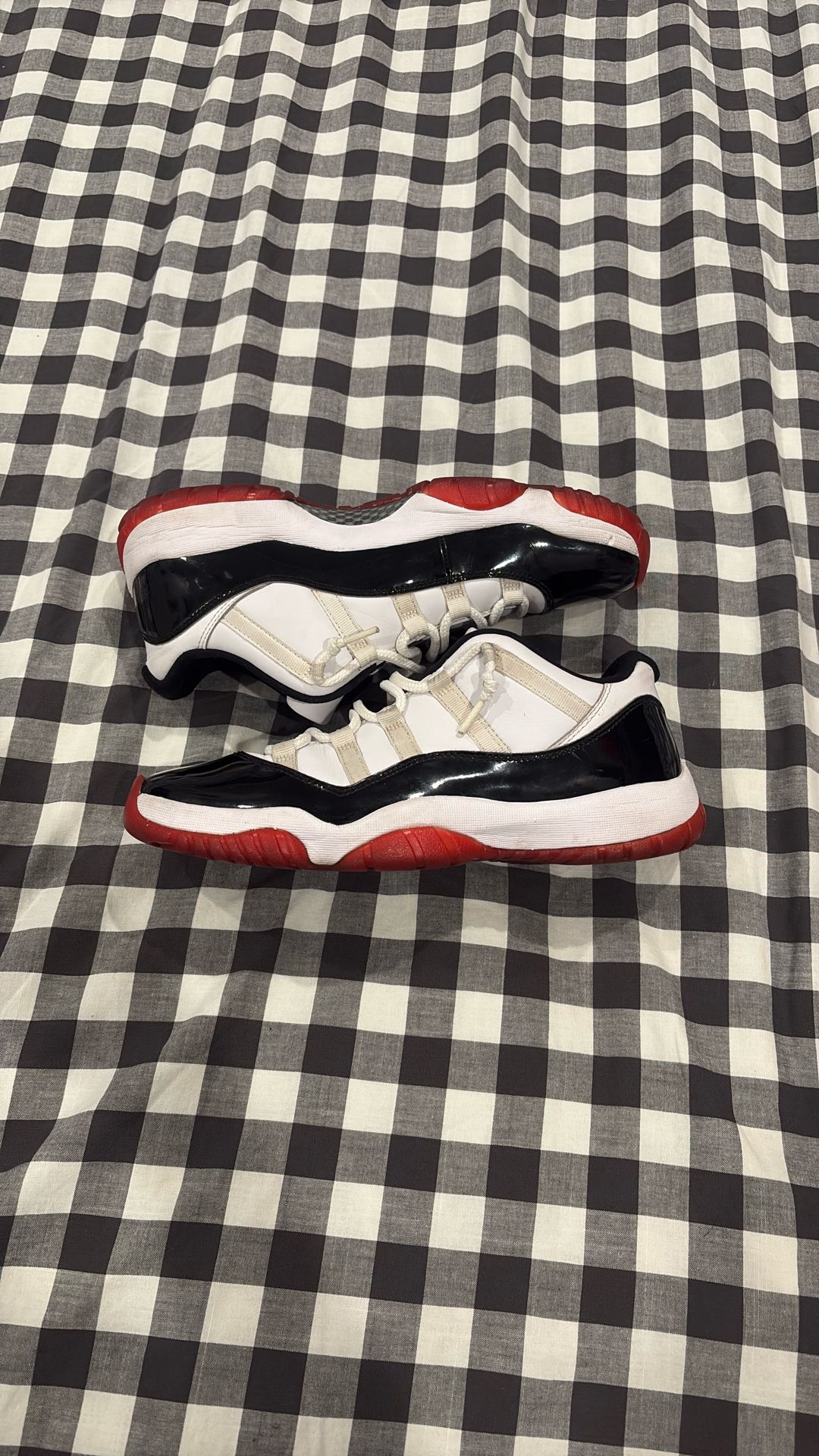 Jordan 11 Low Retro “Concord Bred” 