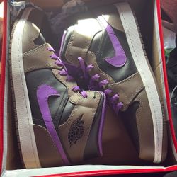 Air Jordan Mids Purple Mocha 