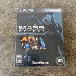 Mass Effect Trilogy (Sony PlayStation 3, 2012)