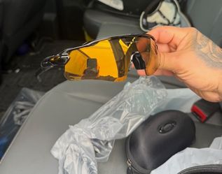 oakley sport shades