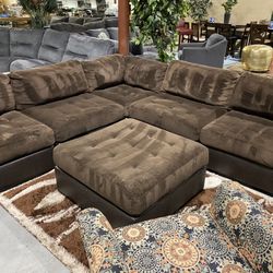 Large Sectional With Ottoman 