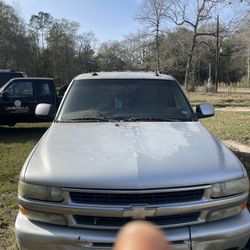 2003 Chevrolet Suburban