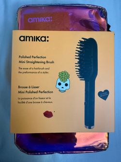 Brand new Anika Polished Perfection Mini Straightening Brush