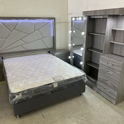 New Grey Bedroom Set (King/Queen/Full)