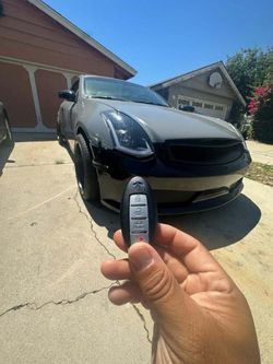 Car Keys N Remotes/ Llaves Con Control