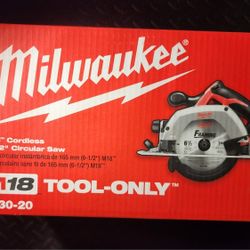 Milwaukee M18 6-1/2 in. Circular Saw (Tool-Only)