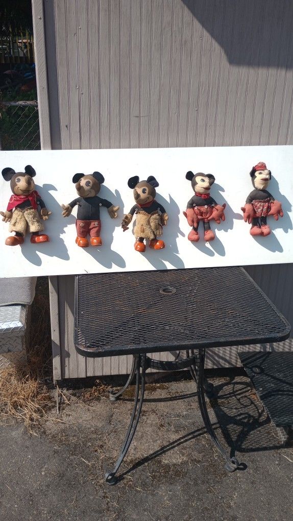 Mickey Mouse Dolls 16 Inches Tall Guessing 1930s