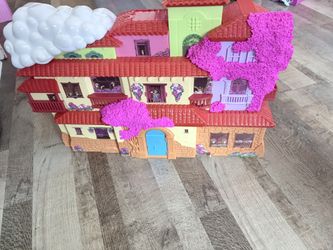 Encanto Casita Light Up And Music