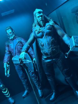 Hot Toys 1/6 Collectibles