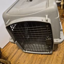 Tall Strong Pet Carriertþ