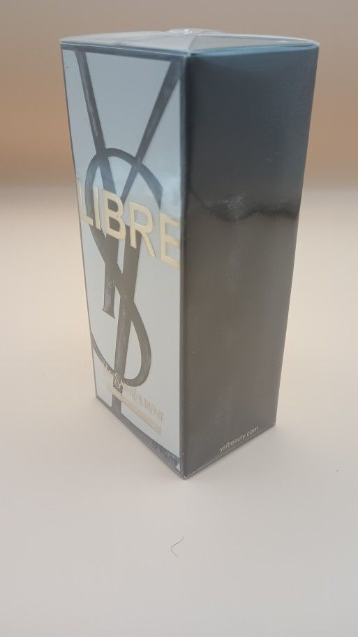 Yves Saint Laurent
Libre Intense Eau de Parfum Spray 3 Oz Bottle