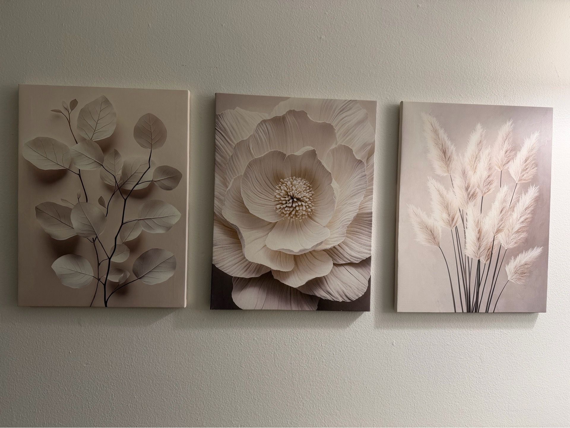 Wall decor paint frame