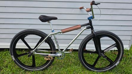 GT Performer 29" Mandalorian BMX  Bike 29er Limited Edition Great Condition w/Box and parts