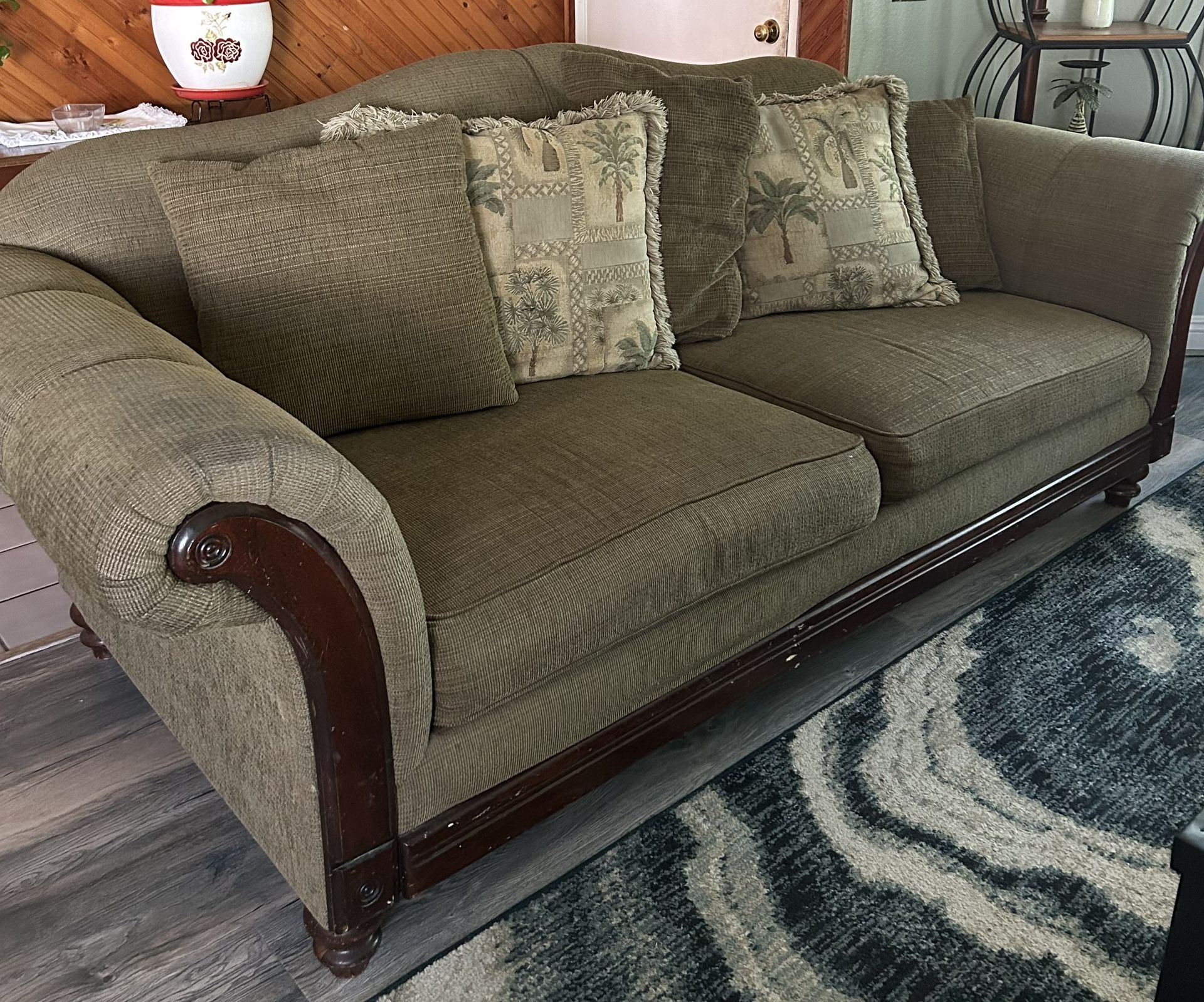 Sofa Set