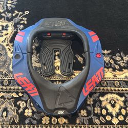 Leatt 5.5 Neck Brace 
