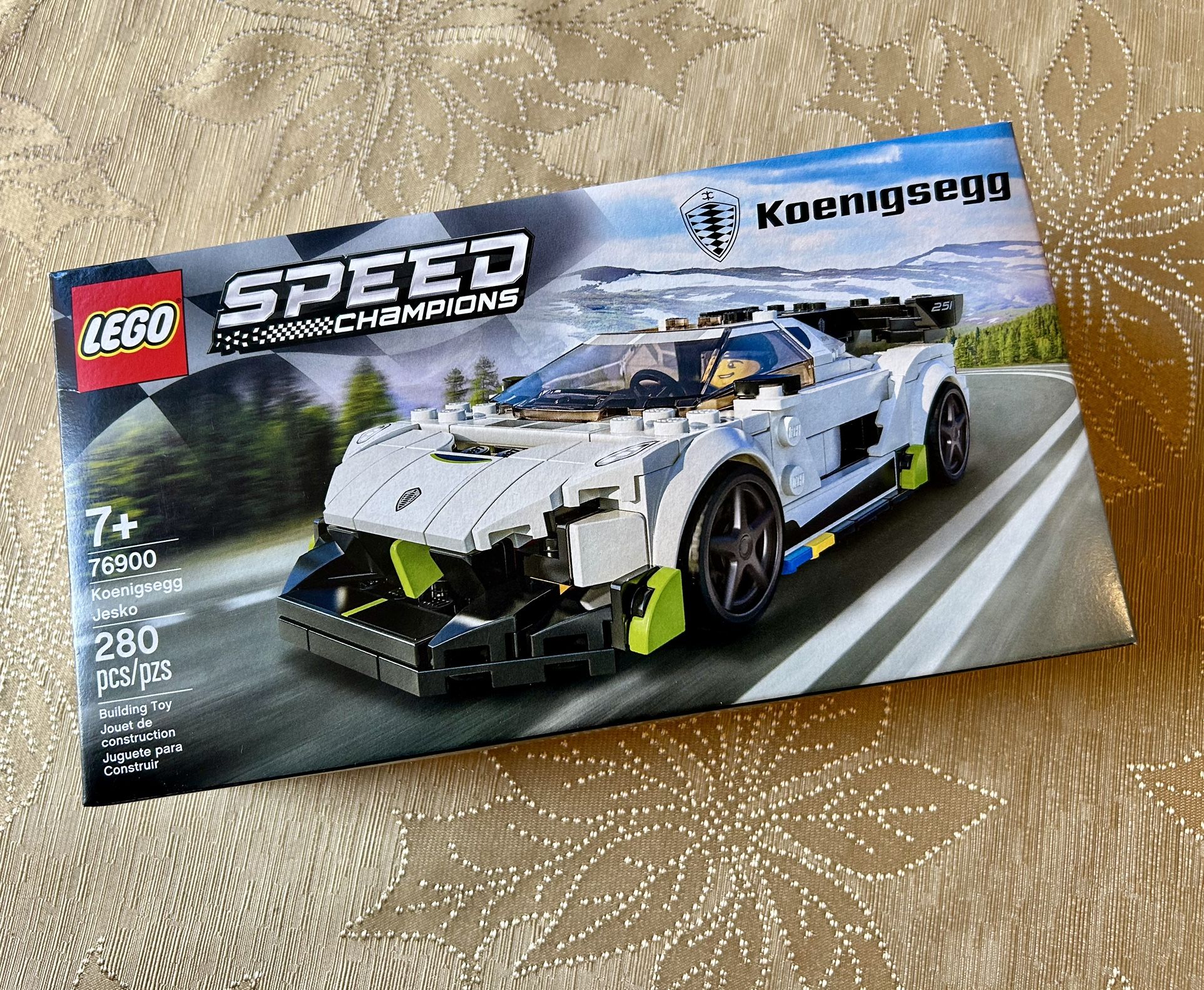LEGO Speed Champions 76900 Koenisegg Jesko New Sealed