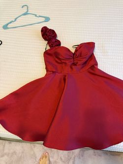 Red short dress