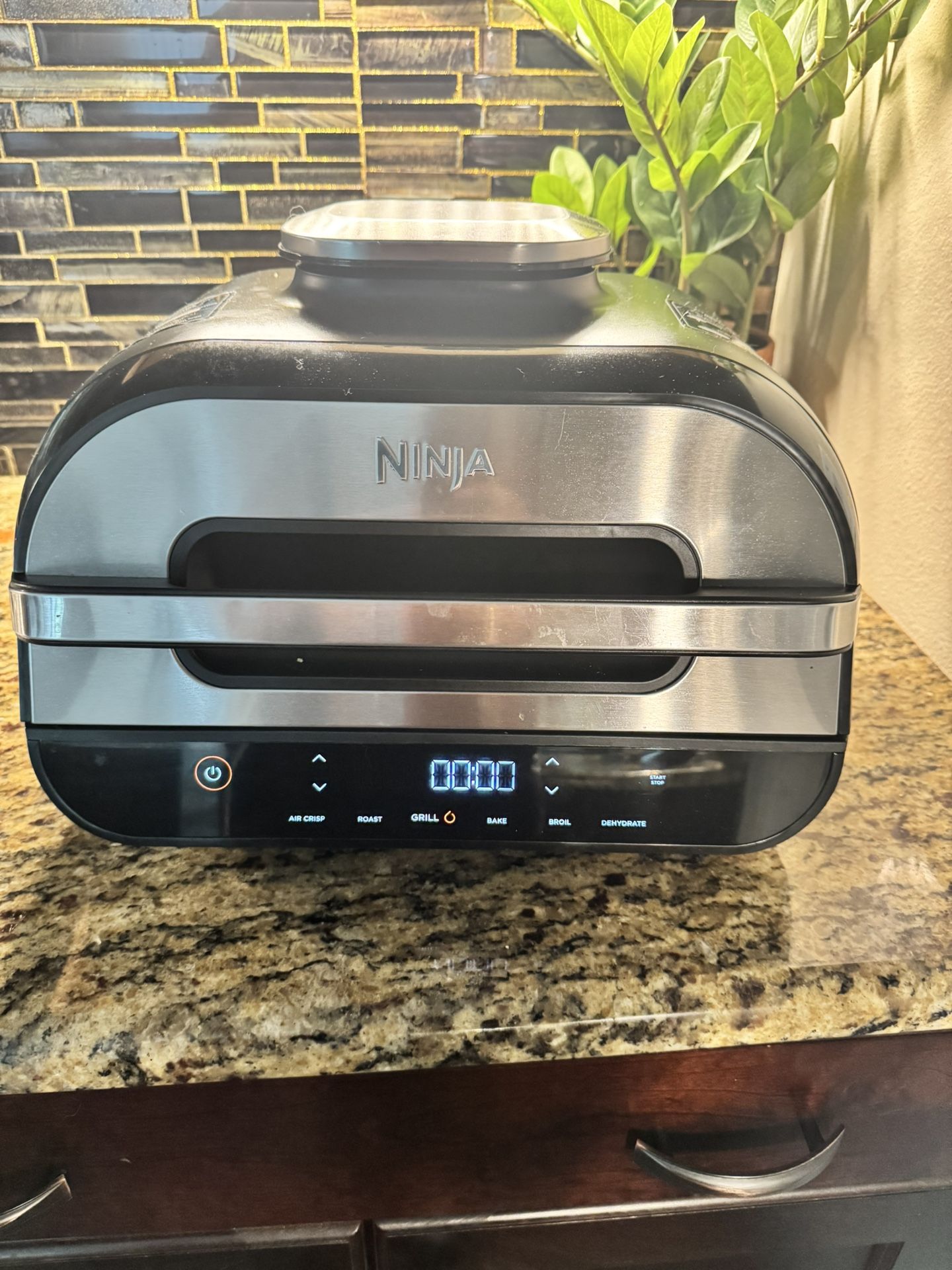 Ninja Foodi Smart XL 6-in-1 Indoor Grill/Air fryer