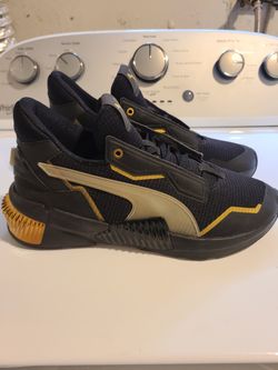 Womens Puma Sneakers