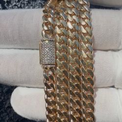 WeBuyGold999ComproOro999