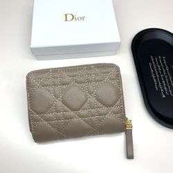 DIOR wallet ❤️