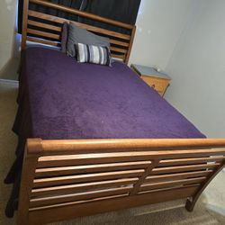 Solid Oak Queen Size Bed Frame